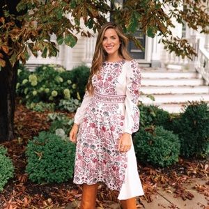 Gal Meet Glam Chloe Floral long sleeve dress